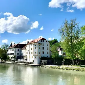Schloss Ort 4* Пассау